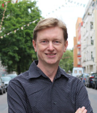 Portrait of Hans-Günter Brünker