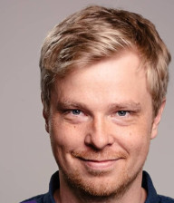 Portrait photo of Samuel Wittenburg